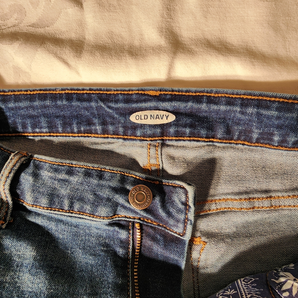 Y2K Old Navy Distressed Bermuda Shorts Jorts - Picture 6 of 8